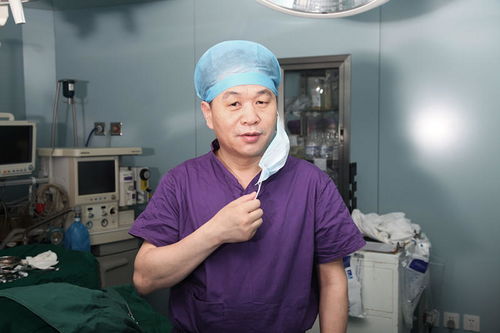 假体隆胸整形医院 假体隆胸医疗美容医院 呆狐整形